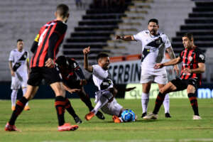 Que estrago você fez para a Ponte Preta, hein Matheus Jesus!