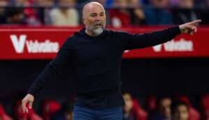 Sampaoli rasga elogios a Claudinho e já mira jogo com Athletico-PR na Copa do Brasil