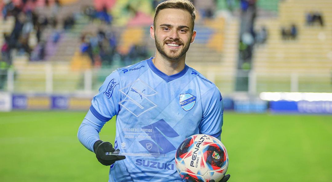 Após negociação com o Vitória-BA, Gabriel Poveda deverá ser anunciado pelo Avaí-SC (Foto: Reprodução/Redes Sociais)