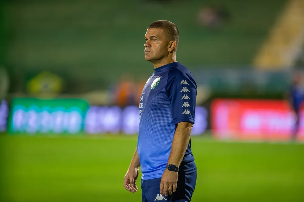 Série B: Após acertar com Caíque, Guarani acelera busca por um meia 2 UMBERTO