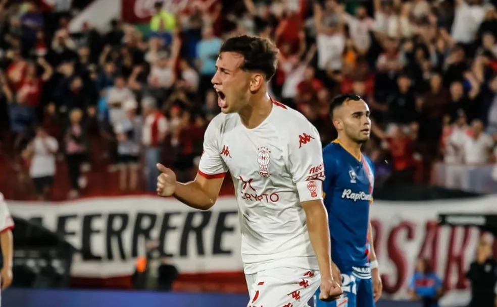 Atleta do Huracán pode ser novo reforço do Palmeiras (Foto: Divulgação/Huracán)