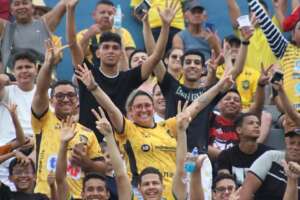 Amazonas-AM 2 x 1 Pouso Alegre-MG - Com um a menos, Onça vence a quarta seguida e dispara