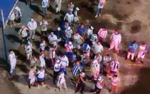 Torcedores do Avaí protestam 'feio' após derrota para o ABC