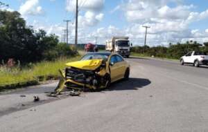 Raul Gustavo bate o carro na saída do treino do Bahia
