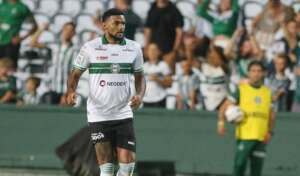 Clube árabe oferece R$ 5 milhões por zagueiro do Coritiba