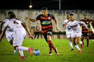 Campinense-PB 2 x 0 Santa Cruz-PE - Raposa complica Mais Querido