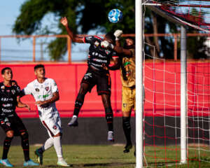 Caucaia-CE 1 x 1 Ferroviário-CE - Raposa saiu atrás, mas foi buscar o empate com o Tubarão
