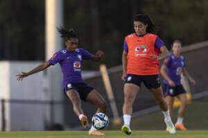 Kerolin admite nervosismo com estreia na Copa, mas garante: 'O Brasil vem forte'