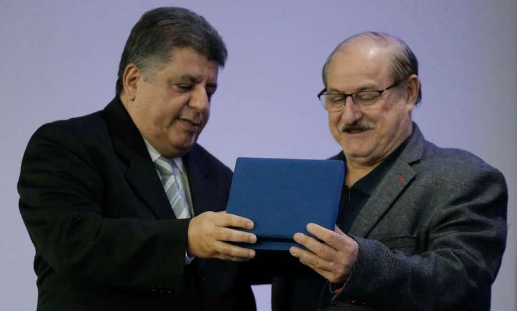 Dirigente histórico anuncia o seu afastamento do futebol