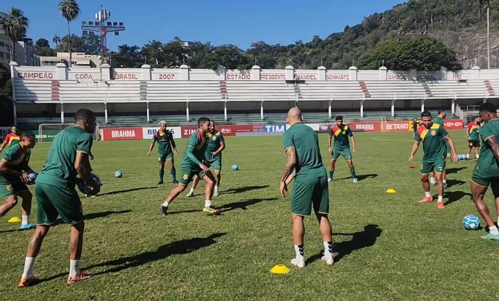 elenco sampaio treino