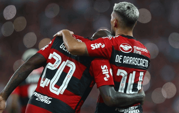 Flamengo vence o Fortaleza