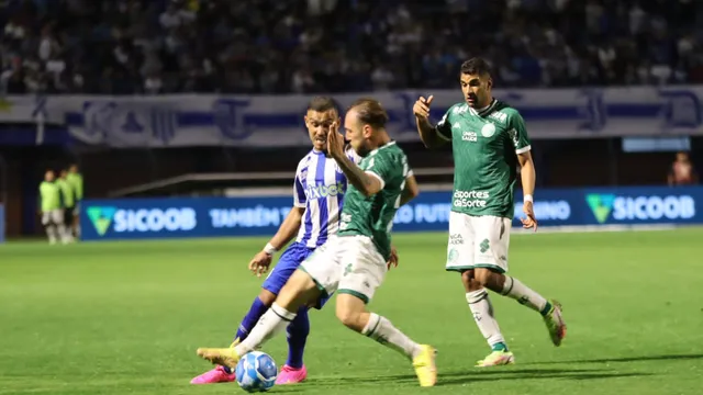 Guarani vence o Avaí pela Série B (Foto: Frederico Tadeu / Avaí)