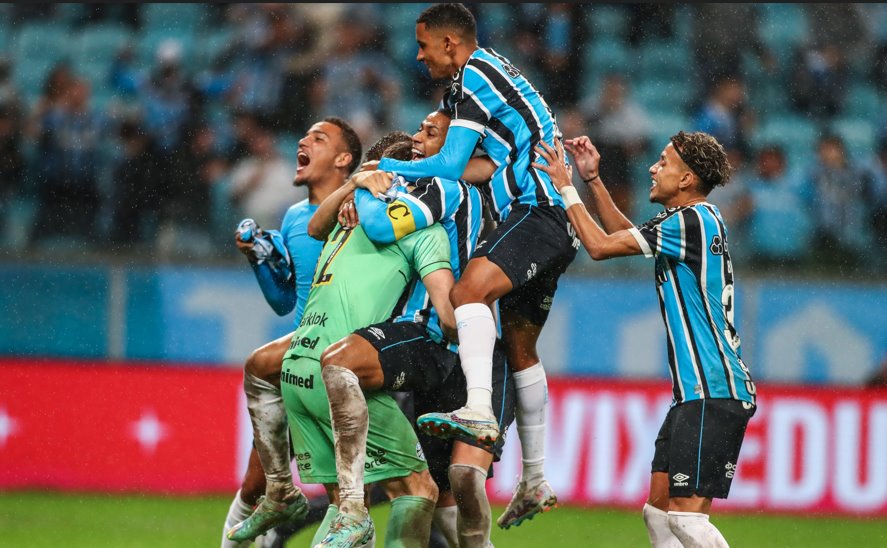 COPA DO BRASIL: Flamengo e Grêmio avançam e se enfrentam nas semifinais