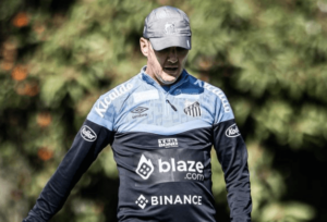 Paulo Turra ensaia mudança na formação do Santos para enfrentar o Goiás