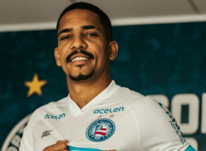 Bahia oficializa Gilberto, lateral-direito do Benfica
