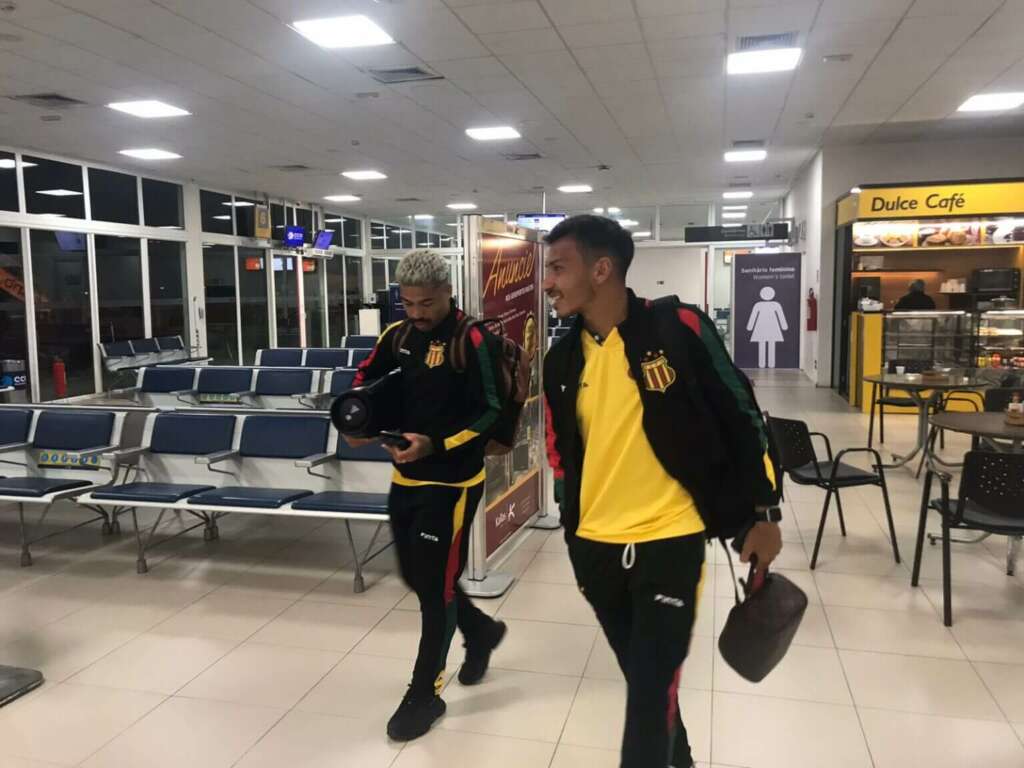 Série B: Sampaio Corrêa desembarca em Florianópolis para confronto contra o Avaí