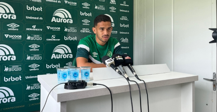 Série B: Titular pela primeira vez, Marco Antônio vibra com chances na Chapecoense