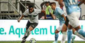 Série D: lateral rescinde com o Coritiba e retorna ao Maringá