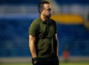 Série D: Treinador próximo de fazer Ferroviário quebrar recorde histórico