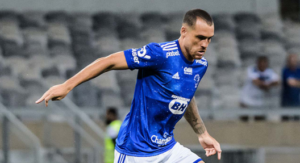 Série B: Atlético-GO tem interesse em volante do Cruzeiro