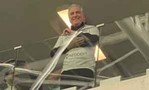 Roberto Justus, sócio da SAF do Coritiba, acompanha vitória sobre o Fluminense