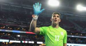 Internacional encaminha acordo com o goleiro da última Copa do Mundo