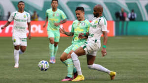 Cuiabá x Palmeiras - Briga na parte alta do Brasileirão