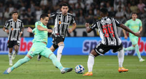 Palmeiras defende consistência na Libertadores diante do Atlético-MG para ir às quartas