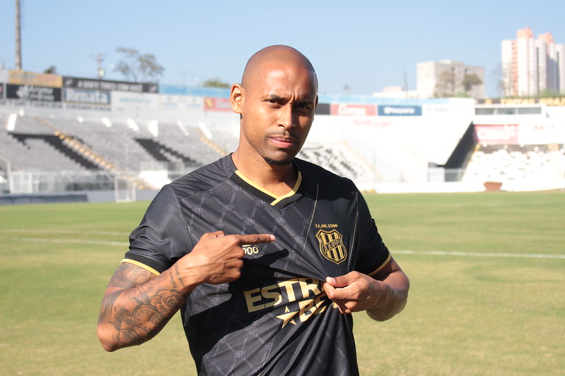 Gabriel Silva foi o último reforço da Ponte Preta