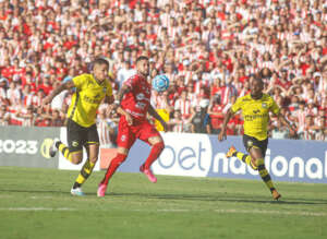 Náutico-PE 2 x 2 São Bernardo-SP - Bernô segura empate em duelo direto e avança