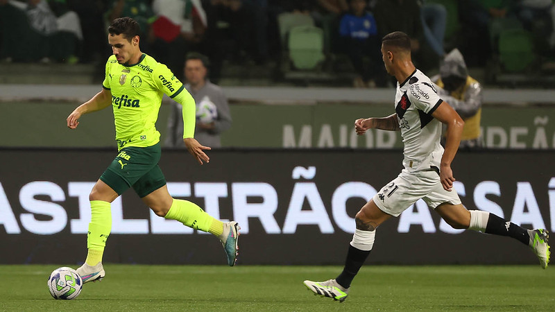 Veiga brilha em cobrança de falta e Palmeiras vence Vasco no Allianz (Foto: Cesar Greco/Palmeiras)