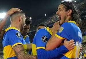 Cavani marca para o Boca, mas gol é anulado. Veja por quê!