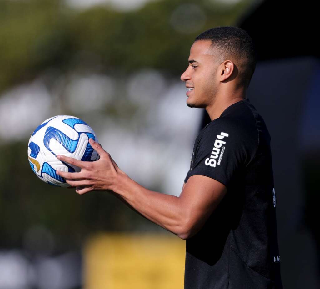 Empolgado por série invicta de sete jogos, Corinthians abre oitavas da Sul-Americana