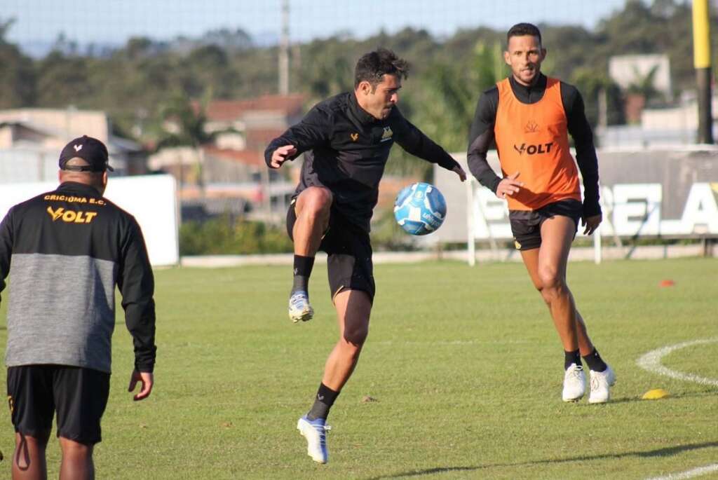 Série B: Após final de semana de folga, Criciúma se reapresenta com desfalque certo