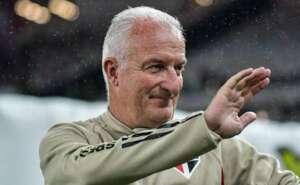 Dorival mantém os pés no chão após sorteio da Copa do Brasil: 'Não existe um favoritismo'