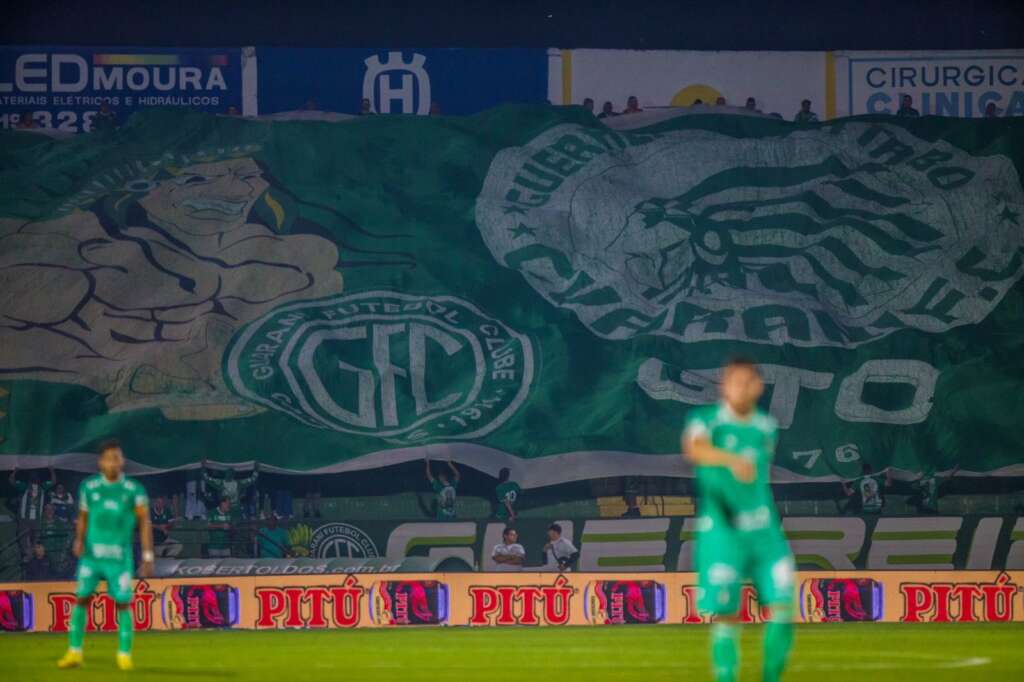 Guarani estuda pedido de mudança em horário de clássico (Foto: Thomaz Marostegan/GuaraniFC)