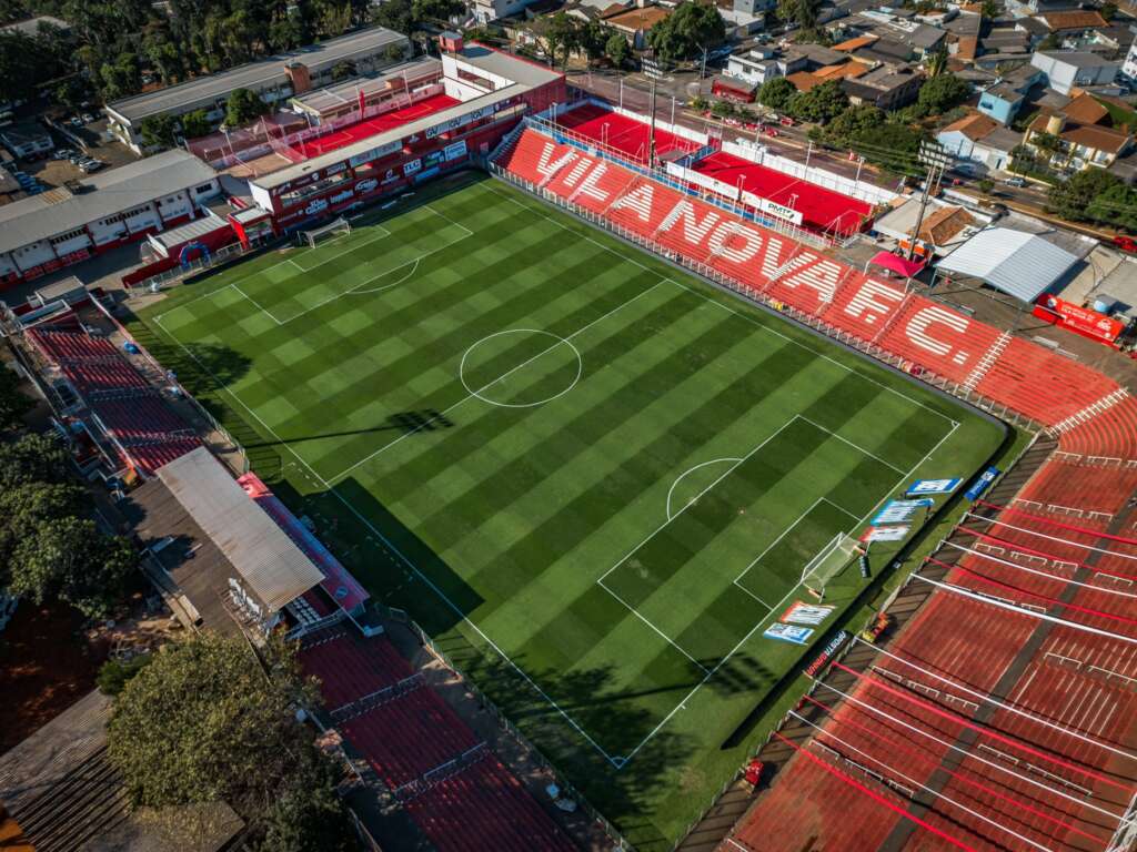 Vila Nova e Mirassol se enfrentam pela Série B (Foto: Beto Correa/Vila Nova)