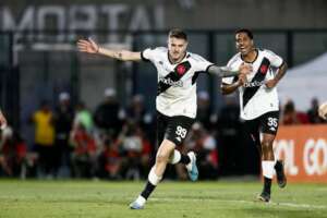 Vasco 1 x 0 Grêmio - Gigante vence pela primeira vez em São Januário no Brasileirão