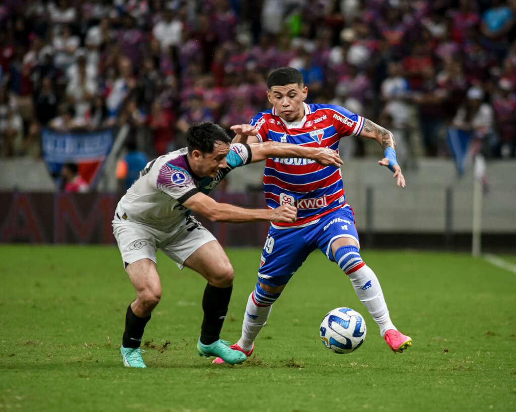 Corinthians e Fortaleza avançam na Sul-Americana com os empates da volta