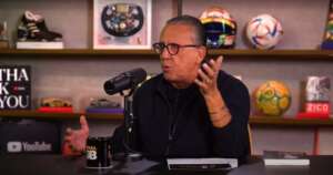 Galvão Bueno detona Sampaoli após eliminação do Flamengo na Libertadores: 'É um perdedor'