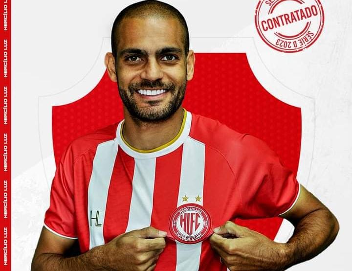 Série D: Hercílio Luz fecha com atacante ex-Corinthians, Atlético-MG e Vasco