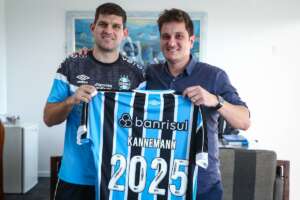 Grêmio anuncia renovação de zagueiro argentino por mais dois anos