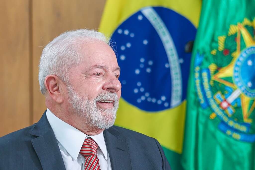 Lula parabeniza Cabo Verde por inédita vaga na Copa do Mundo: 'Motivo de grande alegria'