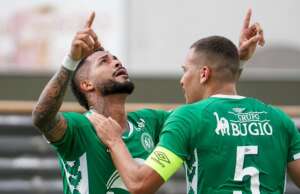Série B: Chapecoense negocia rescisão com atacante Maxwell que está indo para o Náutico