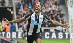 INGLÊS: Newcastle joga bem e goleia o Aston Villa na 1ª rodada