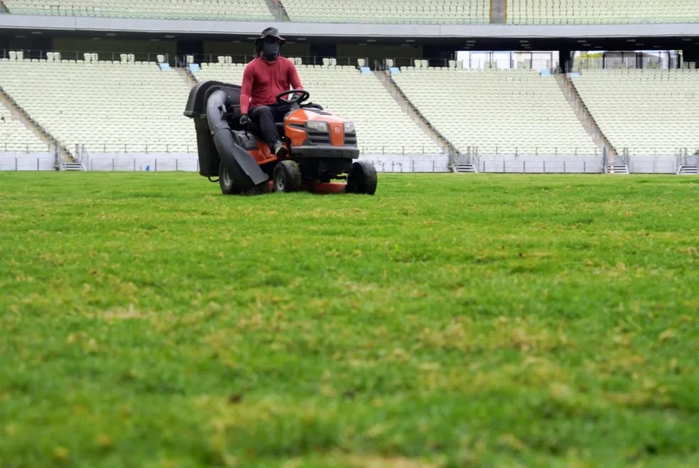 Ceará e Fortaleza farão partidas fora da Arena Castelão (Foto: Carlos Gibaja/Divulgação)