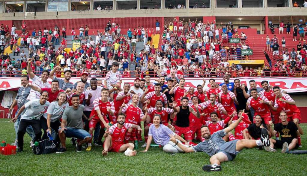 MINEIRO: Três jogos movimentaram 2º divisão neste sábado