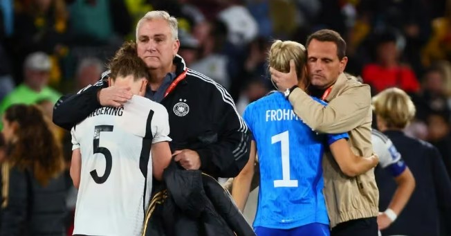 Bicampeã, Alemanha é eliminada da Copa ao empatar com sul-coreanas