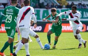 Chapecoense 0 x 1 Atlético-GO - Dragão vence com gol nos acréscimos na Série B