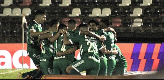 SÉRIE B: Chapecoense vence Botafogo-SP e sai do Z4 e CRB e Avaí empatam nos jogos atrasados